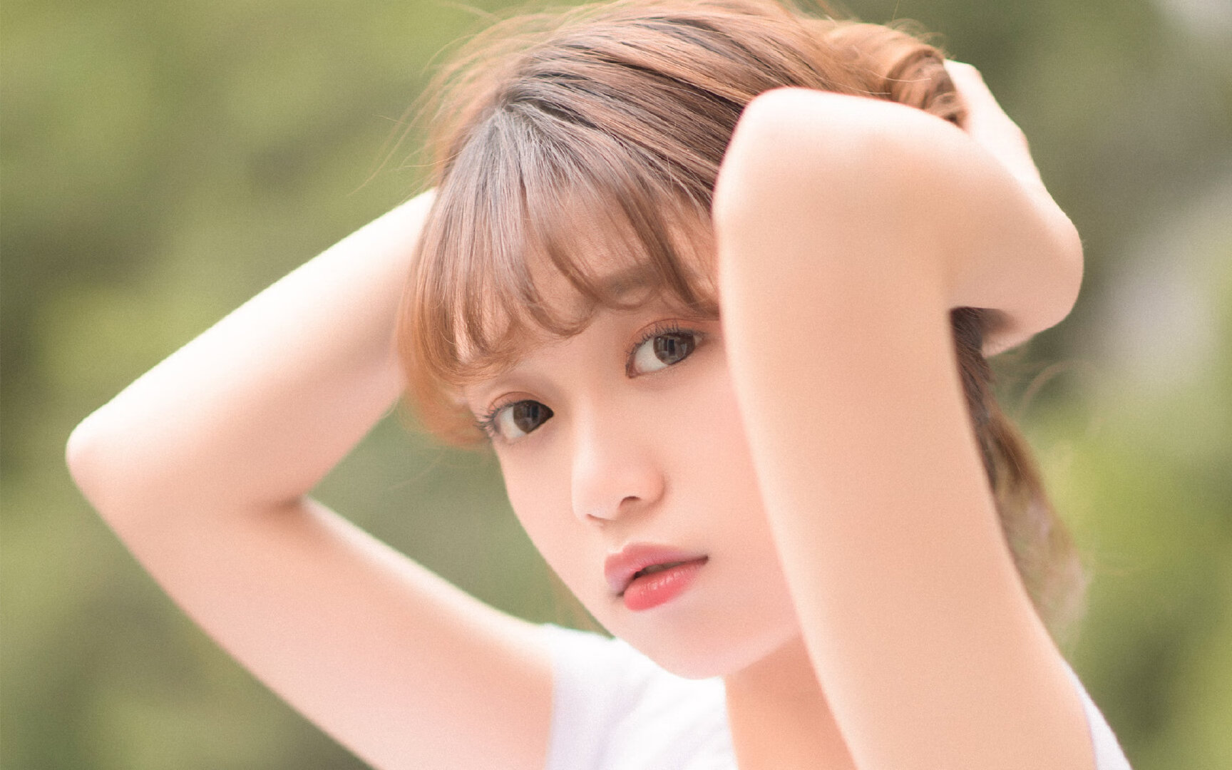 爱游戏app-利物浦欧冠逐步上升，争夺冠军目标明确