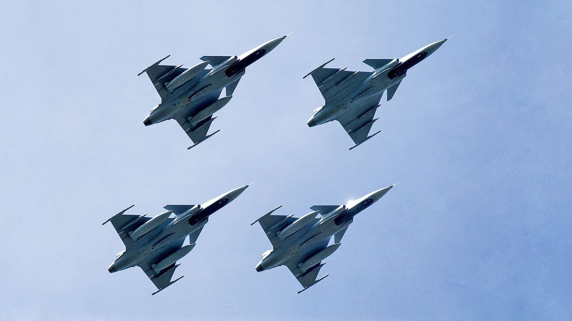 足球裁判引入高清视频分析，裁判水平全面提升，足球裁判基础知识